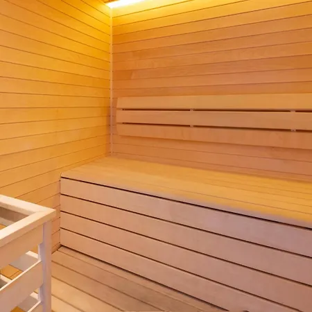 Traditional With Sauna In Niedernsill